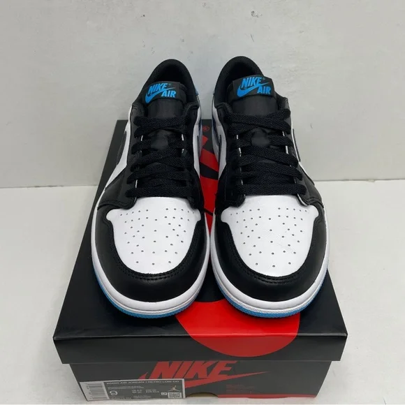 Nike Air Jordan 1 Retro Low WMNS “UNC/Powder Blue” 2022 - Picture 2 of 4
